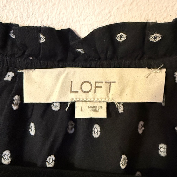 NWOT. LOFT Black and White Polka Dot Blouse - Picture 2 of 5